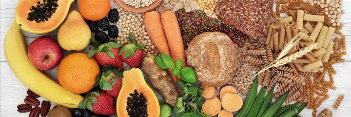 Overhead view of foods rich in fibre