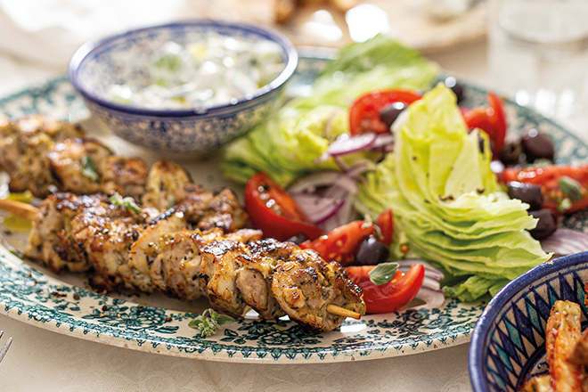 Healthy chicken kebabs on a plate